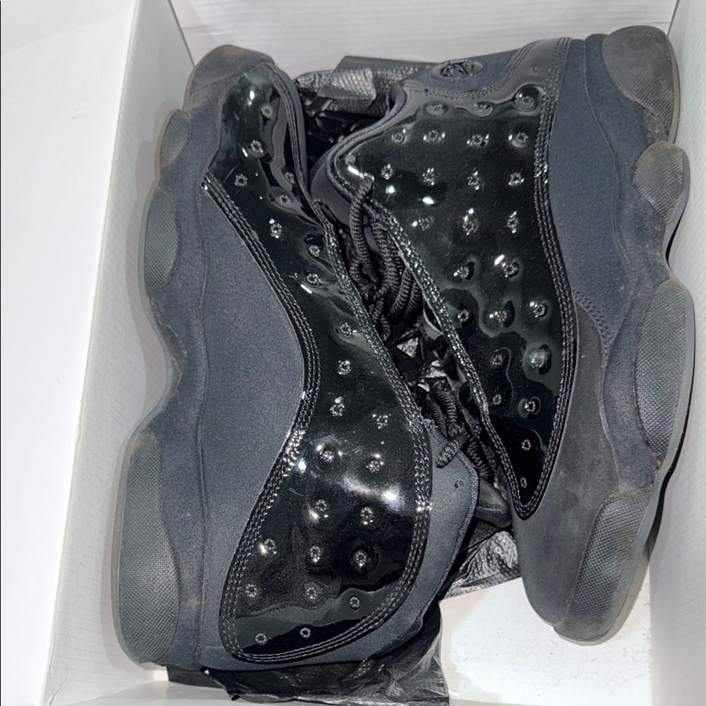 Air Jordan 13 Retro Cap&Gown